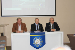 Evento em São Paulo de Comemoração de 30 anos da Constituição Federal / Cumprir e Fazer Cumprir a Constituição! Mesa formada por Dr. Caio Silva Martins – Presidente do Conselho Curador da FDC, José Maria Eymael – Presidente Nacional DC e Professor Lindberg Clemente de Morais Presidente da Executivo da FDC